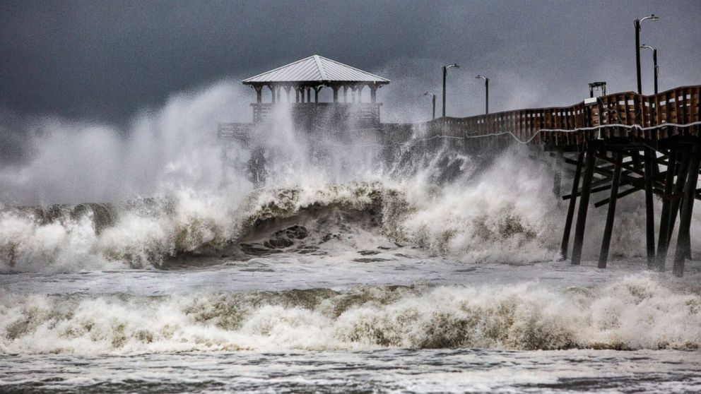 Almost 200,000 without power as Hurricane Florence lashes North Carolina coast