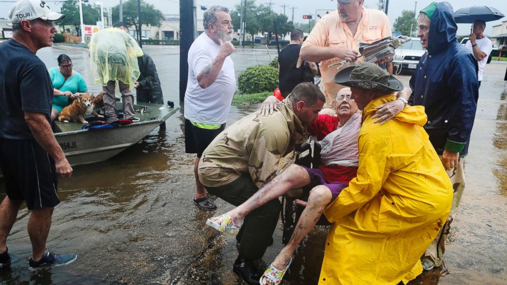 Hundreds Of Harvey Rescues, Thousands Of 911 Calls Swamp Houston Area ...