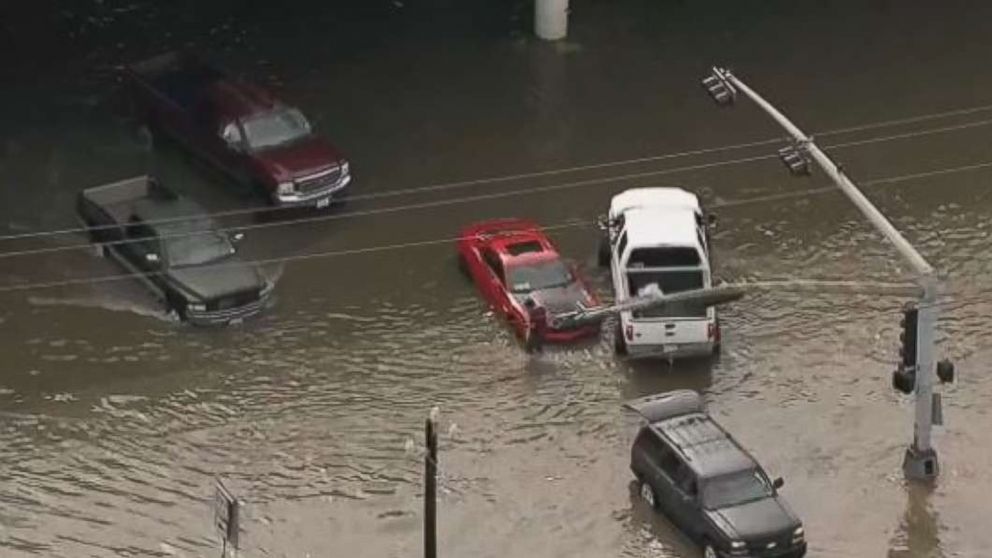 Record rainfall in Houston as searing heat lingers out West - ABC7 Los ...